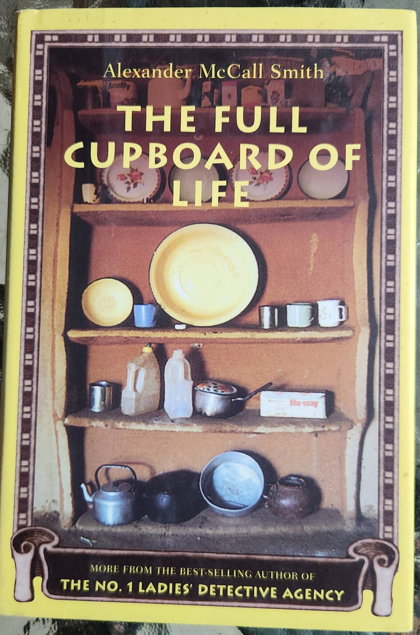 The full cupboard of life_Alexander Mccall Smith